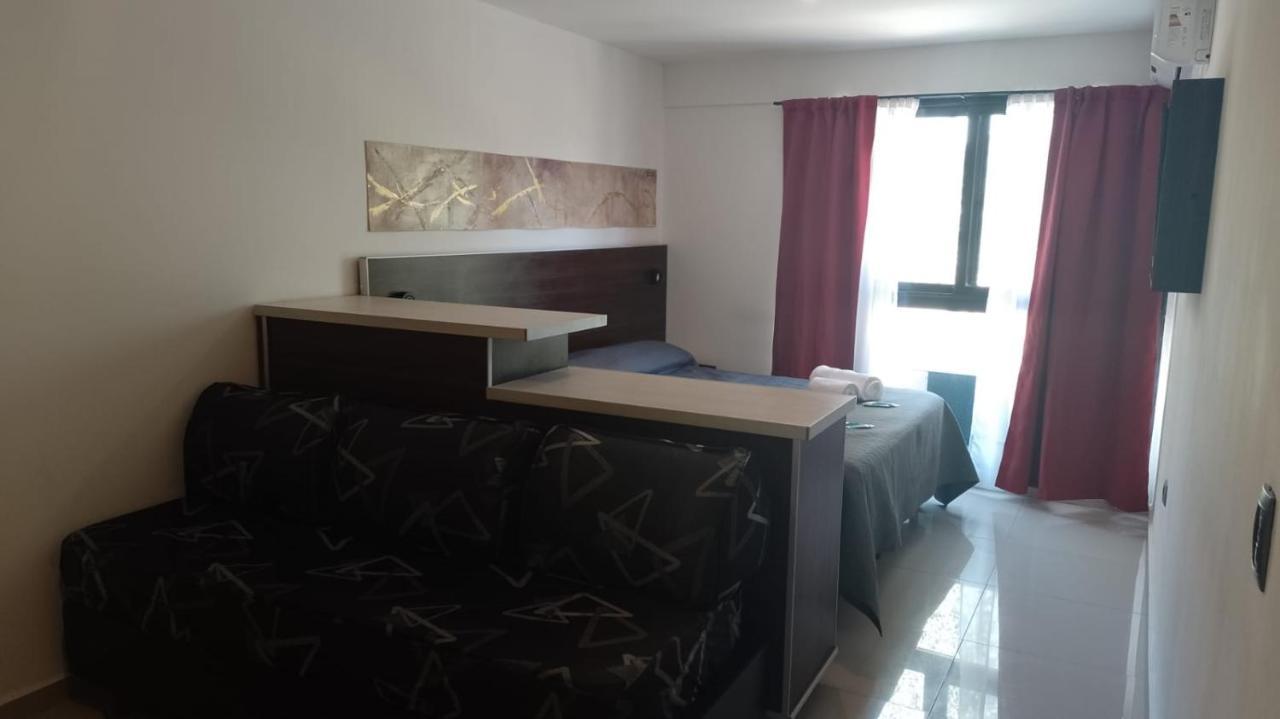 Golden Ross Hotel Вила Карлос Пас Екстериор снимка