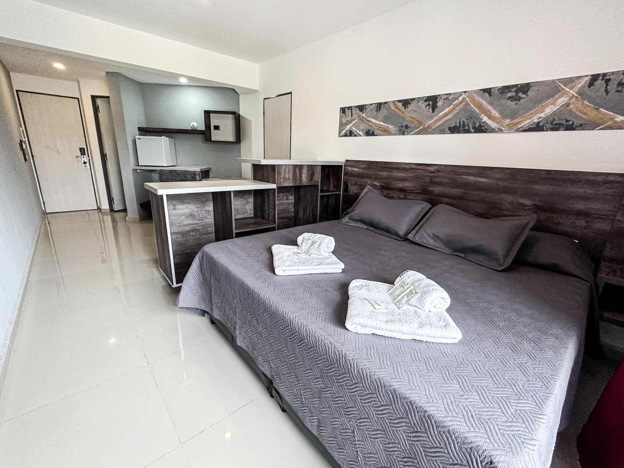 Golden Ross Hotel Вила Карлос Пас Екстериор снимка