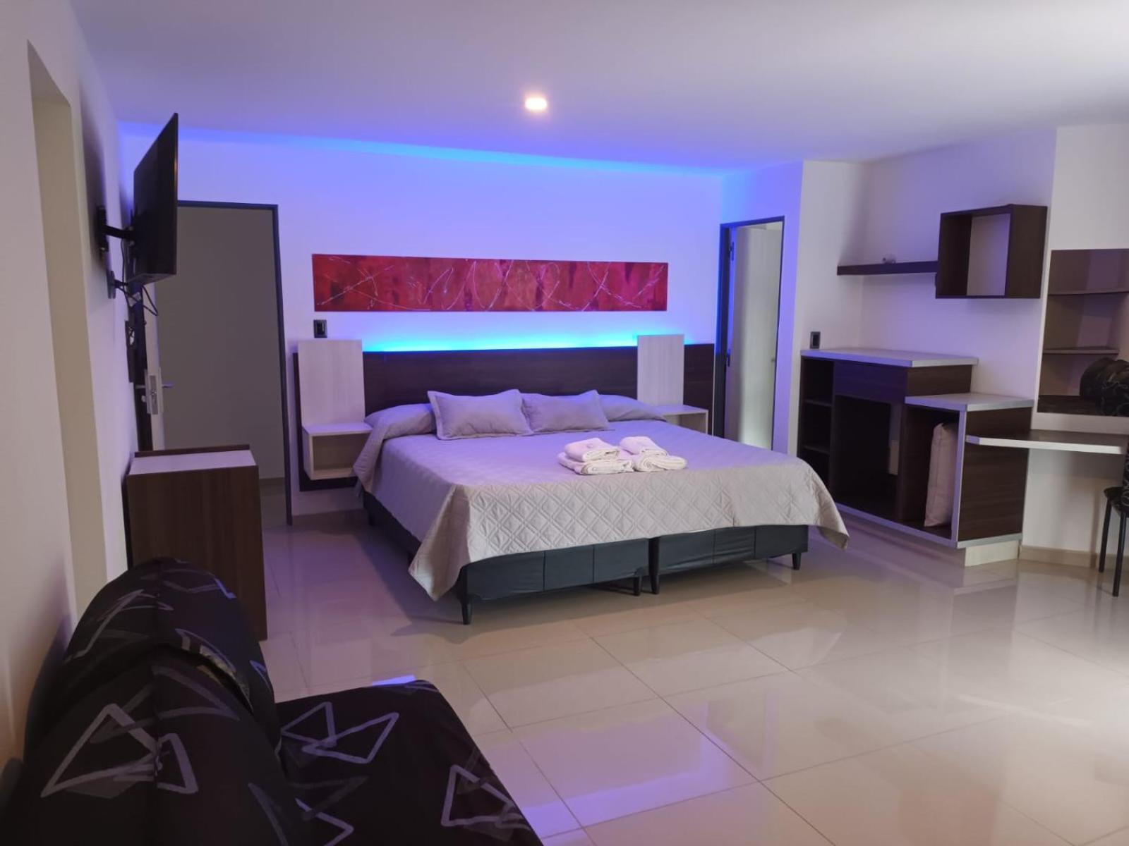 Golden Ross Hotel Вила Карлос Пас Екстериор снимка