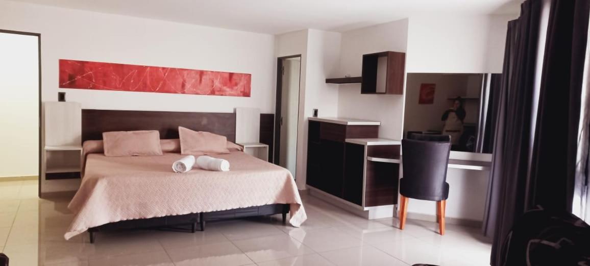 Golden Ross Hotel Вила Карлос Пас Екстериор снимка